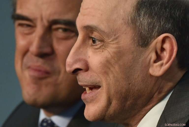 Qatar Airways CEO Confirms Leadership Remains Male