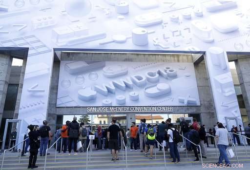 Apple Unveils New Features and Tech Diet Options – Update