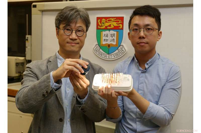 Scientists Develop World s First Nickel‑Hydroxide Actuator Activated by Light and Electricity