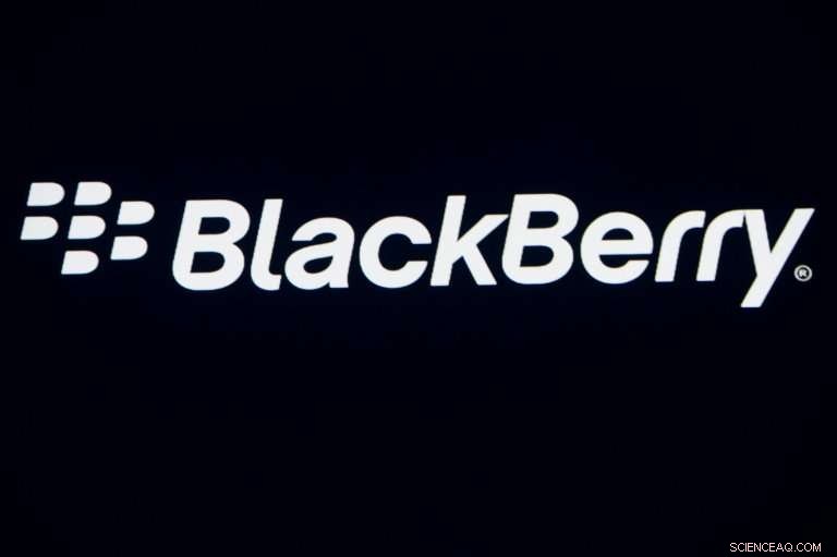 BlackBerry Unveils New Phone to Reclaim Market Leadership