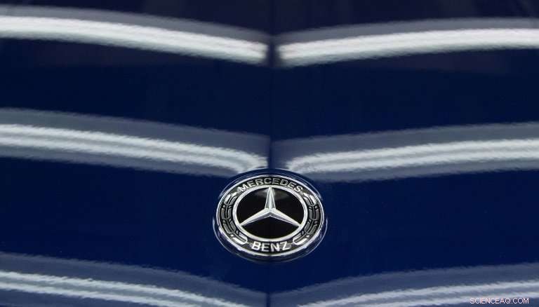 Germany Orders Massive Recall of 774,000 Mercedes Diesel Vehicles Amid Emissions Probe