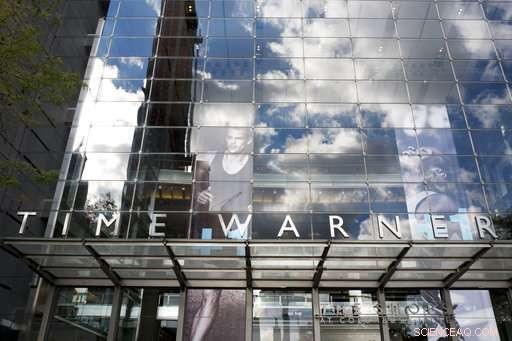 US Judge Set to Decide Fate of AT&T‑Time Warner Merger