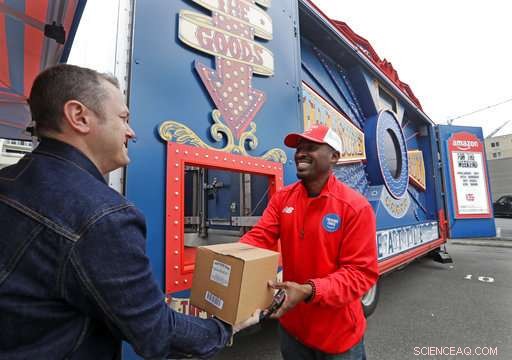 Amazon Launches Mobile Food Truck Selling Steaks to Seattle Shoppers