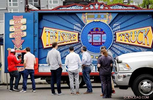 Amazon Launches Mobile Food Truck Selling Steaks to Seattle Shoppers