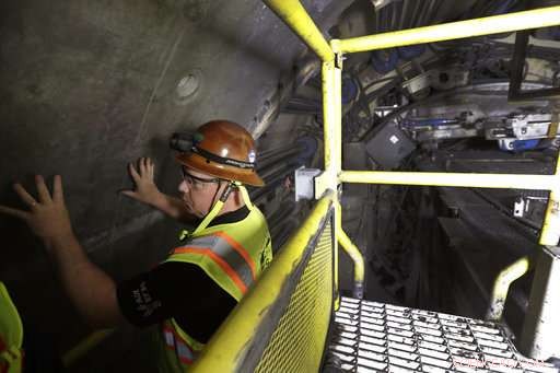 Repairing a Massive NYC Plumbing Leak 55 Stories Beneath the Hudson River