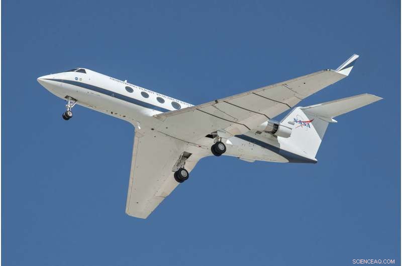 NASA Innovations Cut Aircraft Noise Significantly