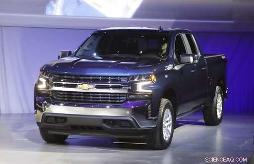 Edmunds Highlights the Latest Full-Size Pickup Trucks