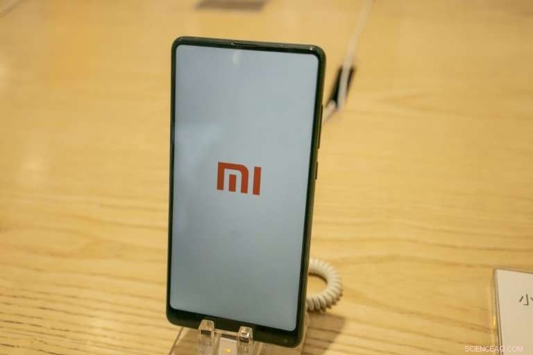 Xiaomi Shares Slide on Hong Kong Debut, Missing $100B Target