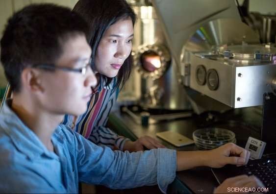 Team Sets Record Efficiency for Emerging Solar Cell Material