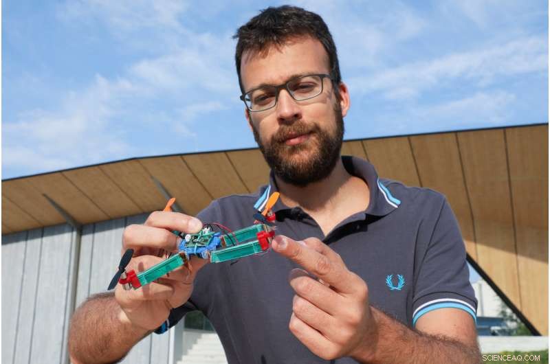 Insect-Inspired Drone Resilient to Impact Through Smart Layering