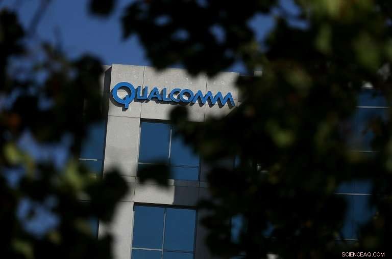 China Blames Regulatory Hurdles for Qualcomm‑NXP Merger Collapse