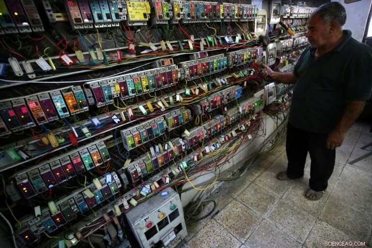 Iraq Faces Severe Electricity Shortages Amid Summer Heat