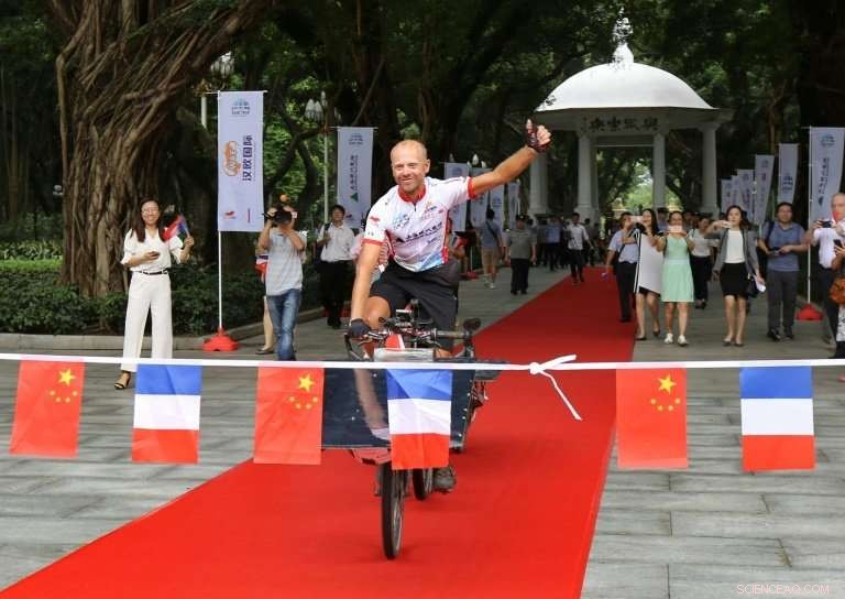 Belgian Cyclist Triumphs in First France‑to‑China Solar Bike Challenge