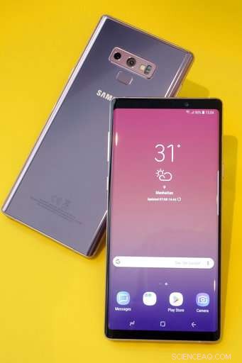 Samsung s Latest Phone Signals a Slowdown in Hardware Innovation