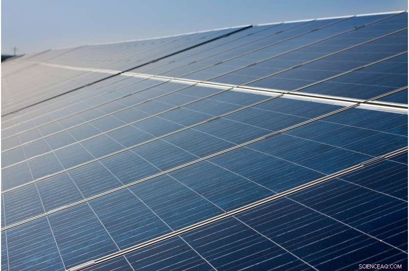 China Researchers Set New Efficiency Benchmark for Organic Solar Cells