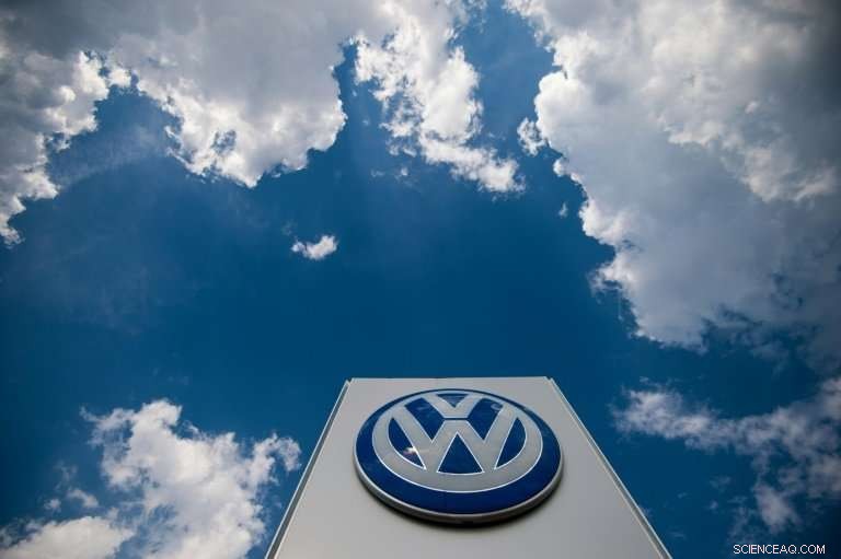 Volkswagen Announces Recall of 700,000 SUVs Due to Short Circuit Risk