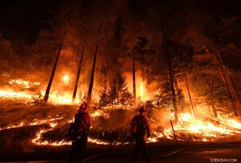 Mobile Network Cuts Cut Off Firefighters  Communications During California Blaze