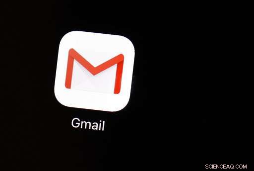Gmail’s AI Reply Suggestions: Convenience Meets Privacy Concerns