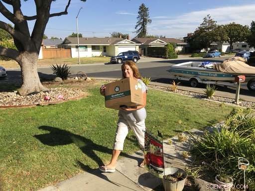 On-Demand Grocery Delivery Still Relies on Human Hands