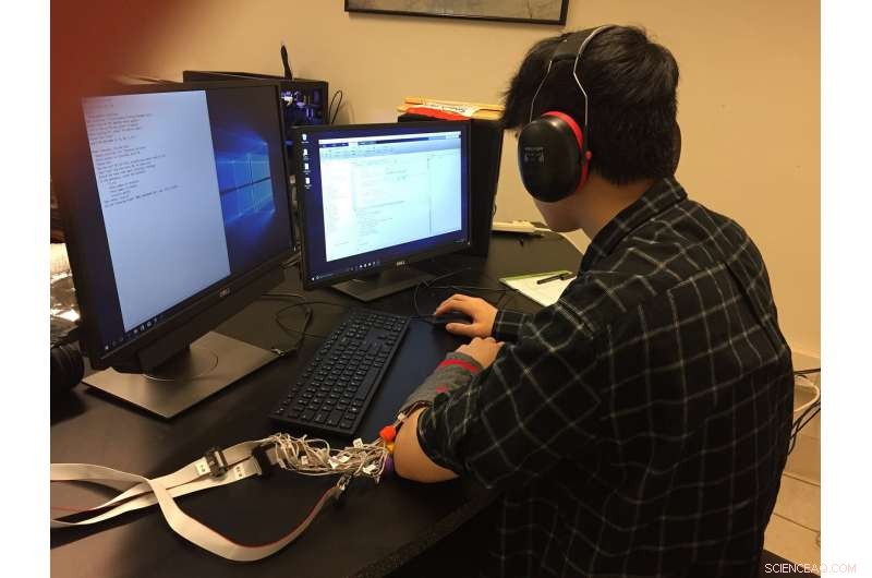 Purdue Researchers Pioneer Skin-Pulse Technology for Haptic Messaging