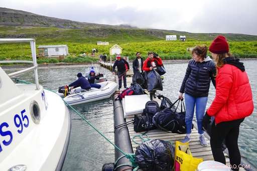 Icelanders Fight to Keep Hornstrandir Peninsula Off the Grid