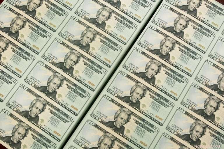 U.S. Multinationals Ship 50% of Foreign Profits to Tax Havens, Study Shows