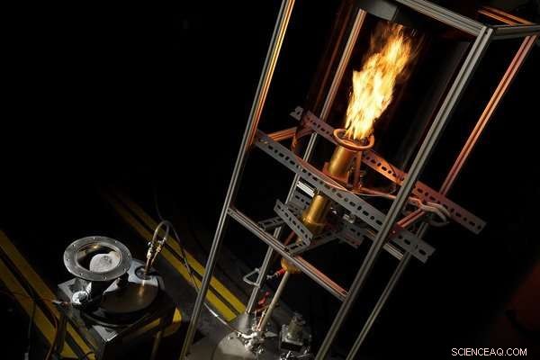 Iron Powder: A Clean, Renewable Fuel that Replaces Natural Gas for Industry