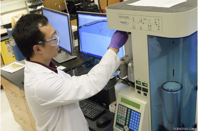 Affordable Earth Element Promises Breakthrough in Battery Technology