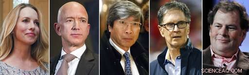 Billionaires Purchasing Media: Savior Complex or Civic Duty?