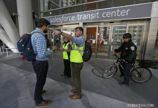 Engineers Investigate Cracked Beam at San Francisco s New Transit Hub
