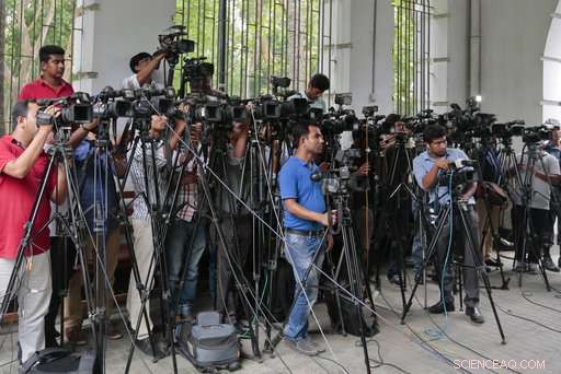 Bangladeshi Journalists Protest New Digital Security Bill, Demand Amendments