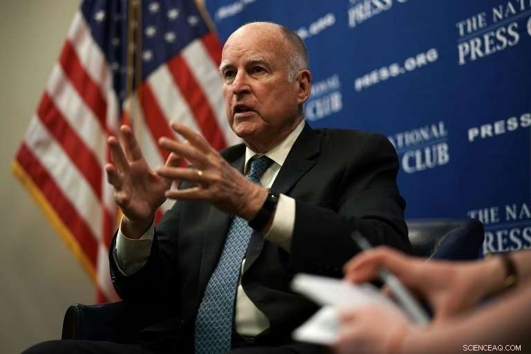 California Net Neutrality Law Sparks Federal Legal Battle