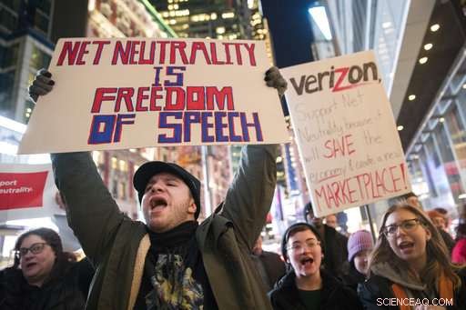 DOJ lawsuit threatens to delay California’s new net neutrality law