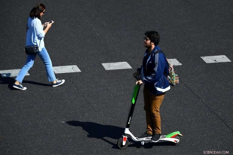 Spain’s Cities Tackle the Surge of Electric Scooter Sharing