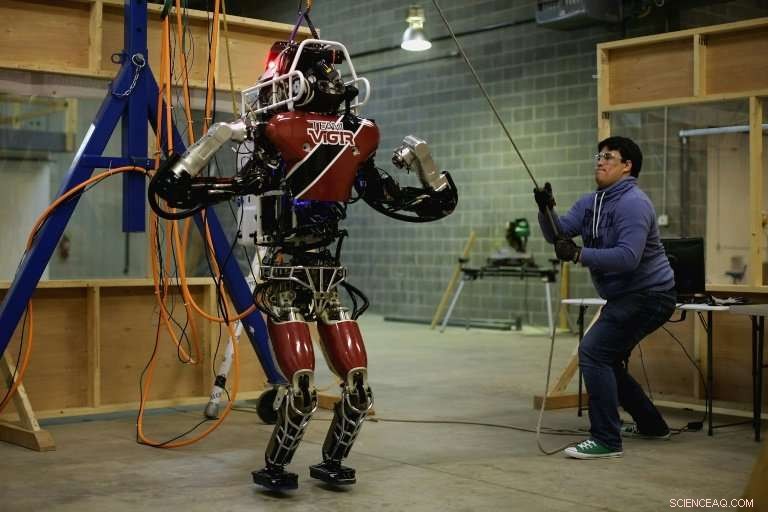 Human‑Like Robots: Balancing Fascination and Fear in Modern Society