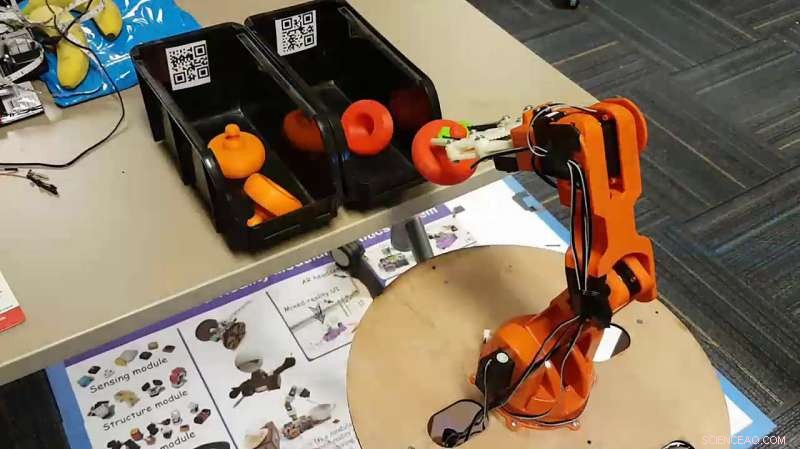 Cutting-Edge Tech Equips Manufacturers & Workers for the Factory of the Future