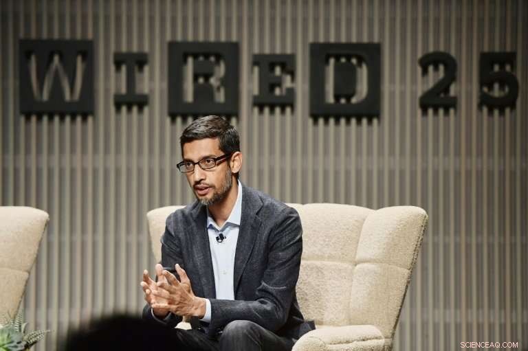 Google CEO Urges Exploration of China Projects