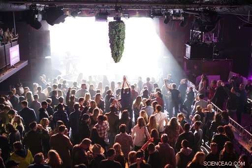 Canada Becomes the World s Largest Legal Marijuana Marketplace