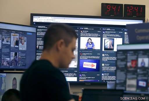 Facebook’s Election Monitoring Room Tackles Fake Information