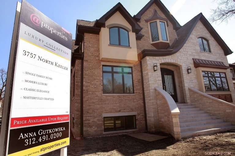 U.S. Existing Home Sales Fall in September as Mortgage Rates Surge