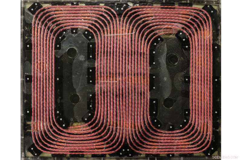 Oak Ridge Lab Demonstrates 120-kW Wireless Vehicle Charging