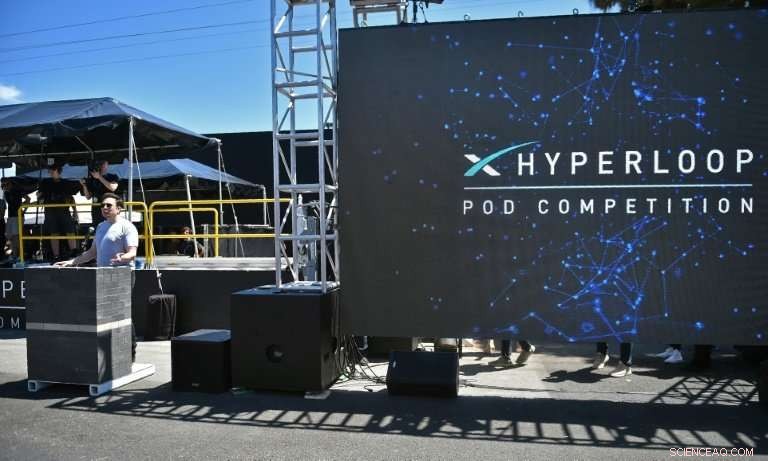 Elon Musk Announces LA Hyperloop Test Tunnel Launch on December 10