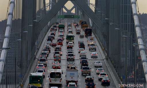 GM Calls for Nationwide Zero-Emission Vehicle Sales Mandate