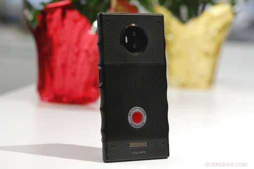 Can a Holographic Screen Propel a New Phone to Success?