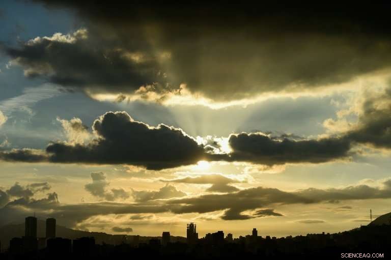 How Cloud Computing Powers Streaming TV and Gmail