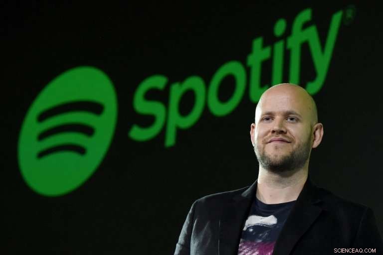Spotify Shares Drop After Lowered Growth Forecast, Despite First Quarterly Profit