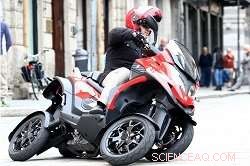 Compact Electric Vehicles Gain Advanced Functionality and Convenience