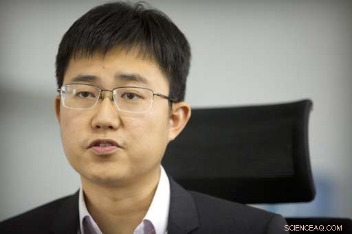 New Chinese Gait Recognition Tech Identifies People by Their Unique Walking Patterns