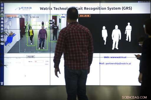 New Chinese Gait Recognition Tech Identifies People by Their Unique Walking Patterns