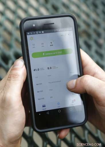 Advance Pay Service Could Cut Reliance on Payday Loans